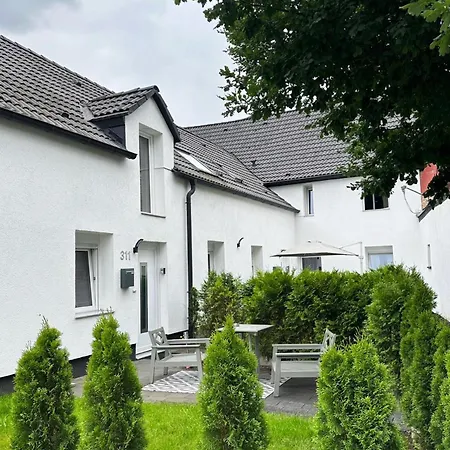 Deluxe Mit Terrasse