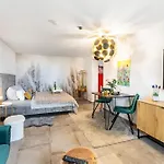Deluxe Mit Terrasse Apartmán *