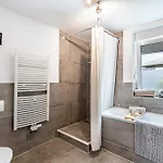 Deluxe Mit Terrasse Apartmán