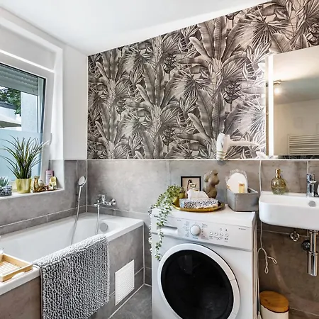 Deluxe Mit Terrasse 公寓 杜伊斯堡