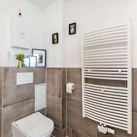 Deluxe Mit Terrasse Duisburg