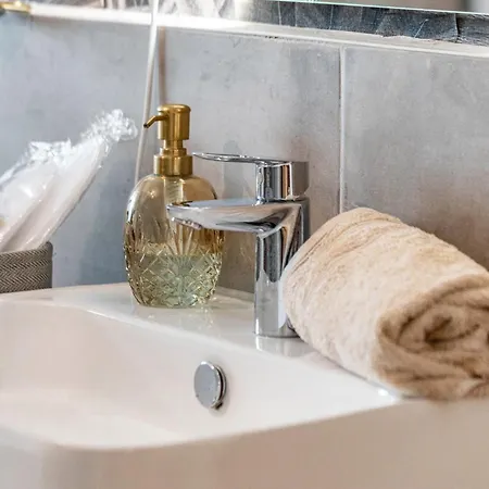 Apartamento Deluxe Mit Terrasse *