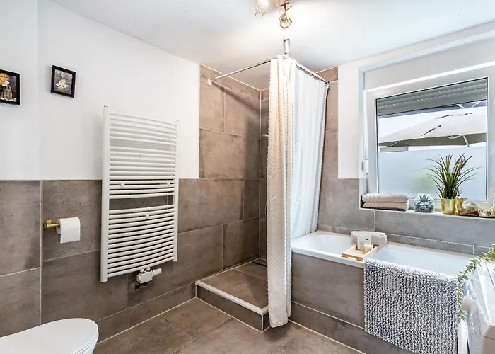 Deluxe Mit Terrasse 公寓